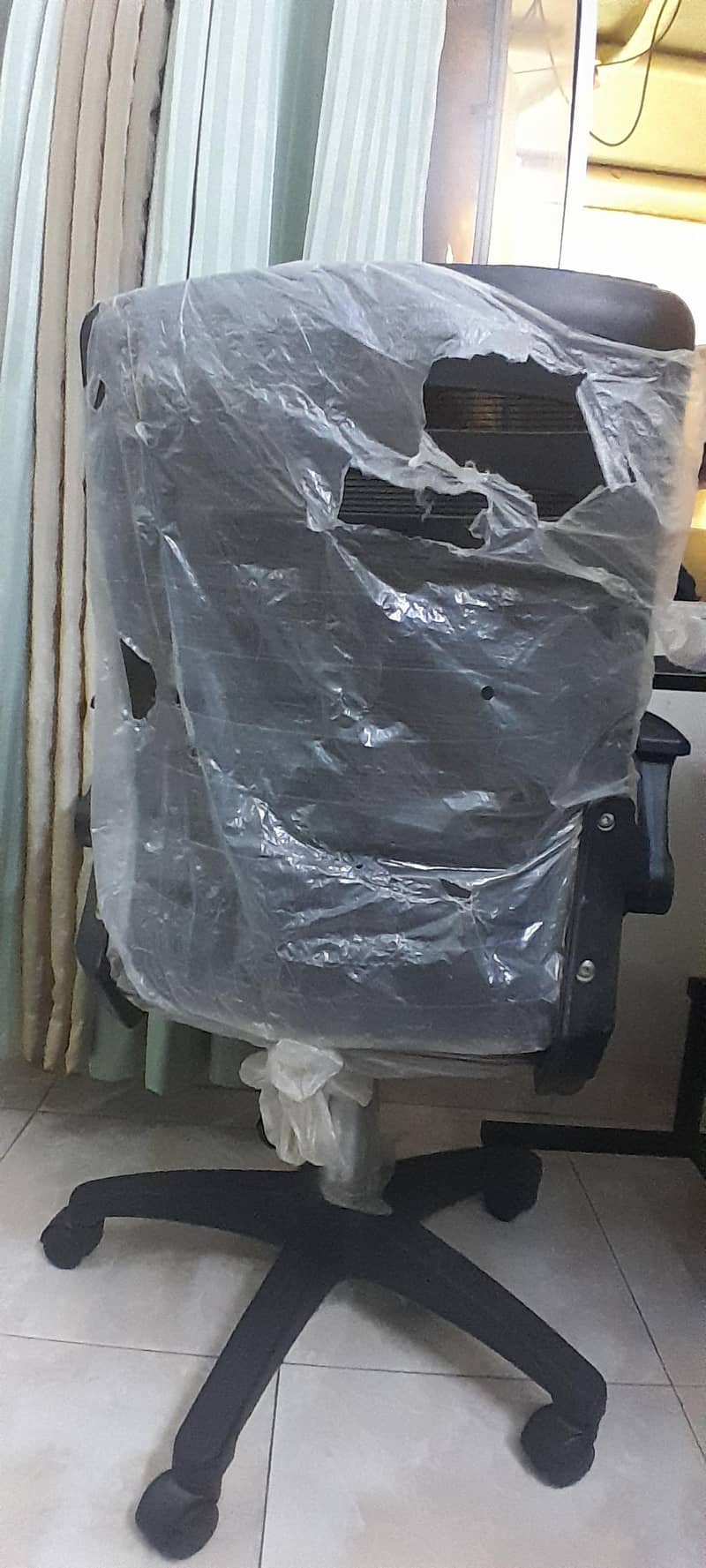 computer/study table and chair 3