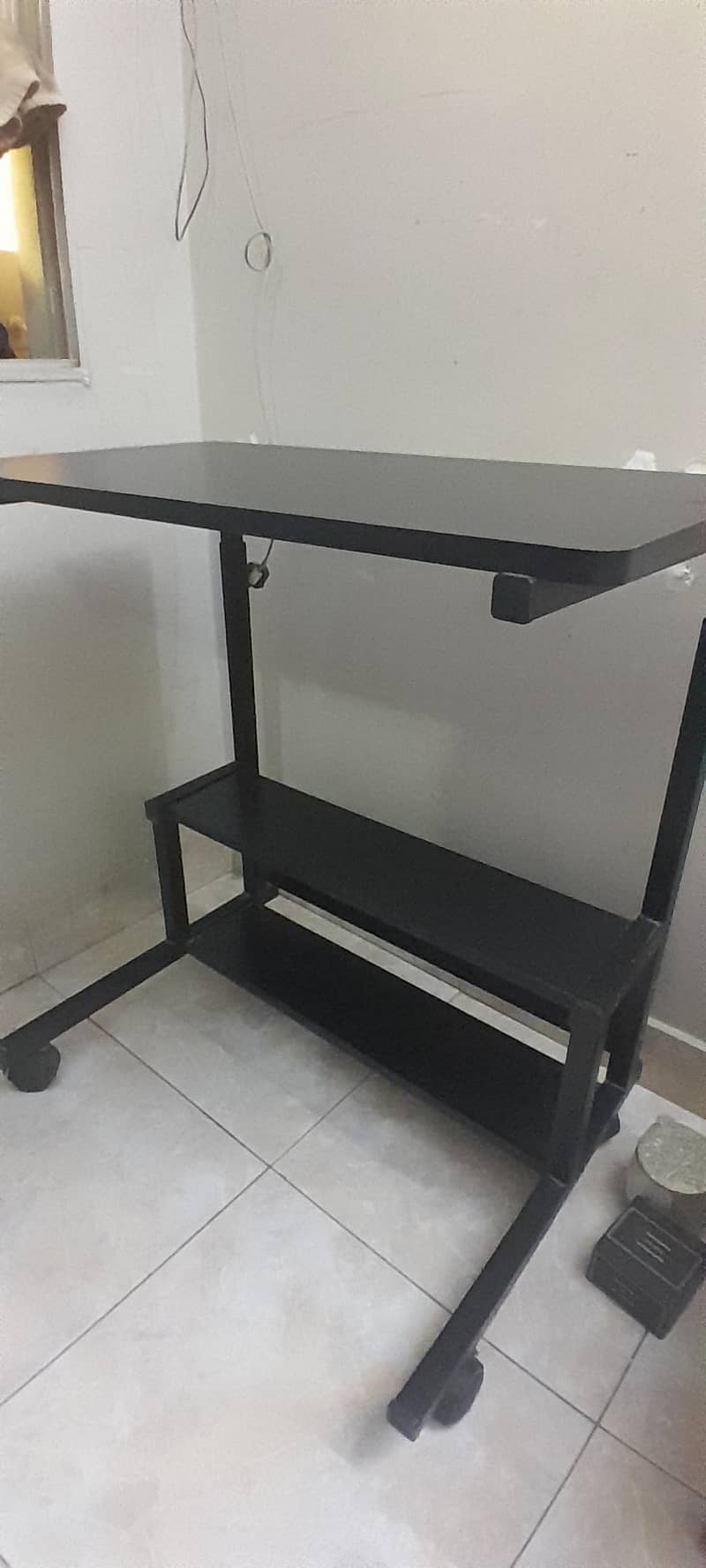 computer/study table and chair 5