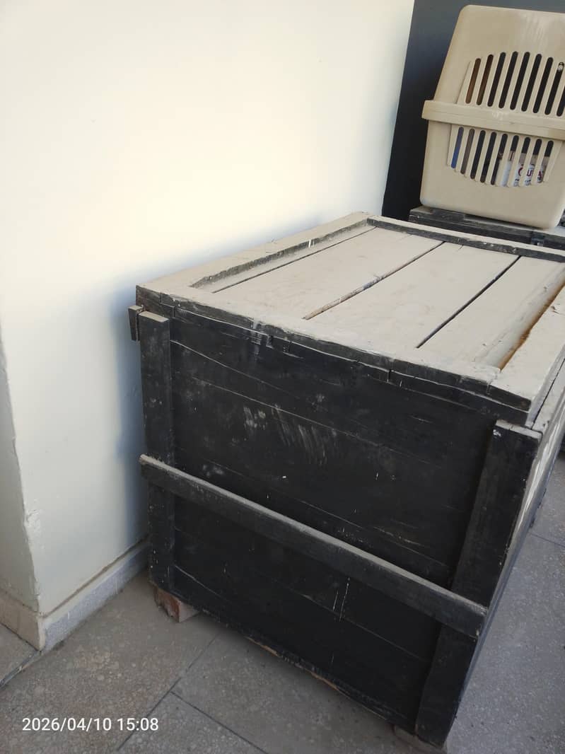 Solid wooden boxes 1