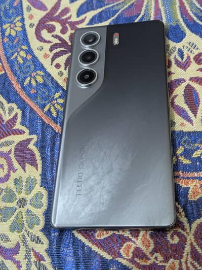 tecno camon 40 pro