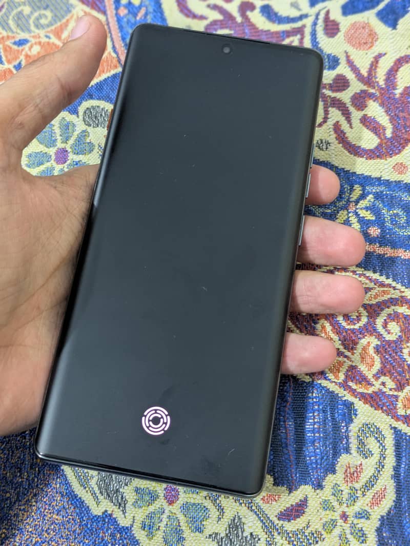 tecno camon 40 pro 4