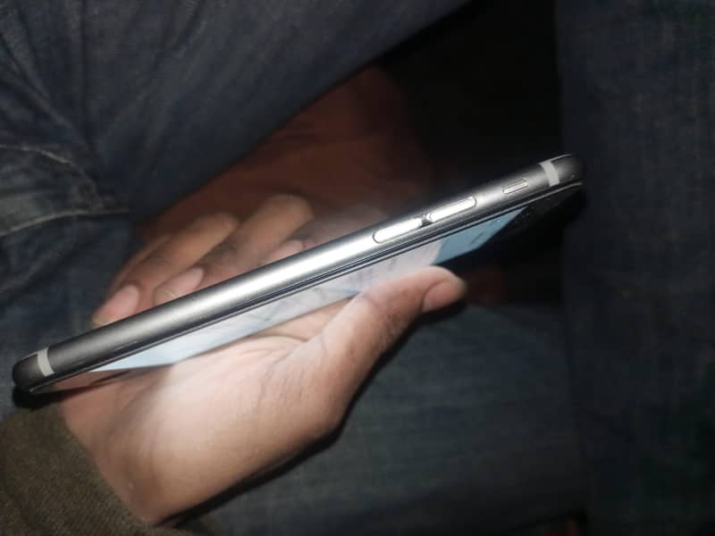 iphone 6s without single scratch 3