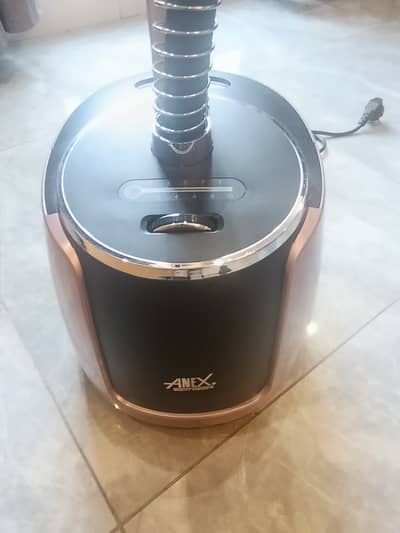 Anex steam iron Almost new having waranty card