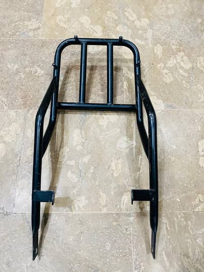 Honda 125cc back stand extended luggage carrier