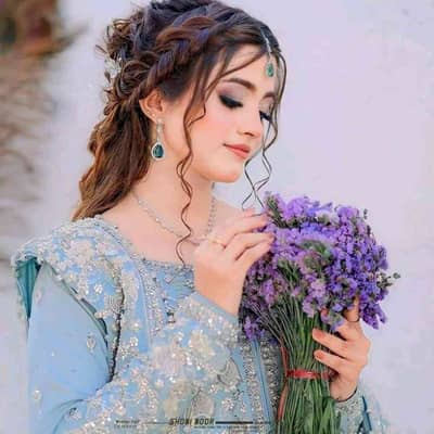 Manoshehzadi4140