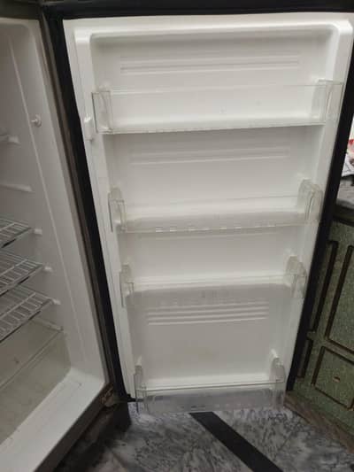 selling fridge