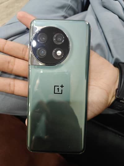 one plus 11 non pata