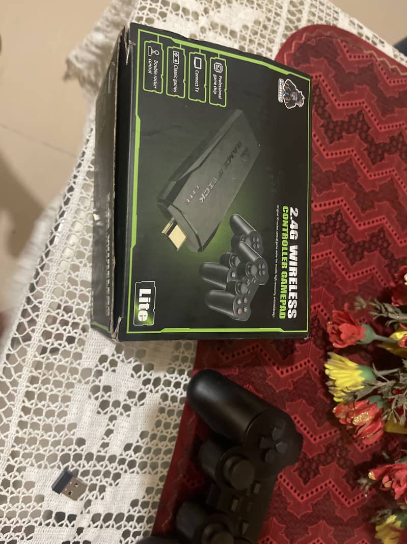 2.4G wireless controller gamepad 1