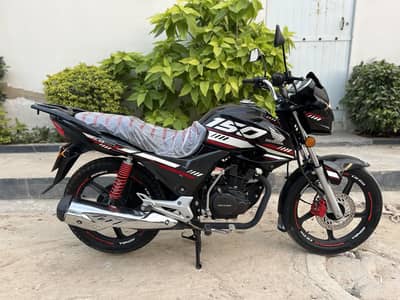 Honda CB 150F 2024