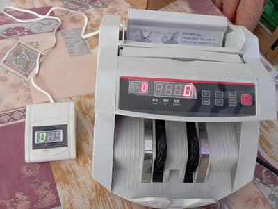 Cash counting machine