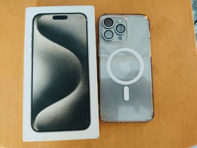 iPhone 15 Pro Max JV