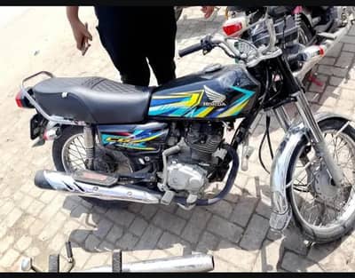 I'm sealing my bike Honda CG 125