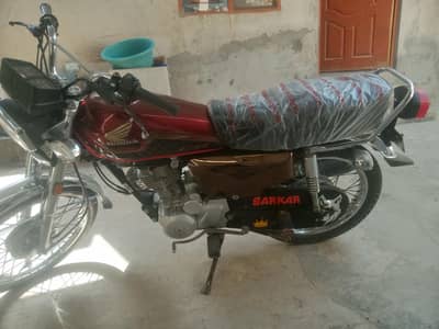 Honda 125 self start  new condition
