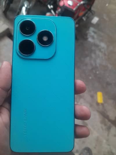 Techno spark 20 8/256