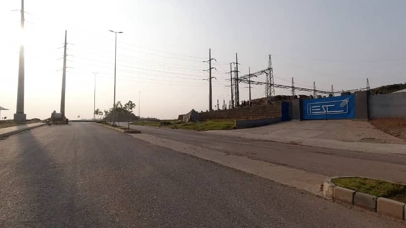 Near Main Link Road South Face Solid Plot 4