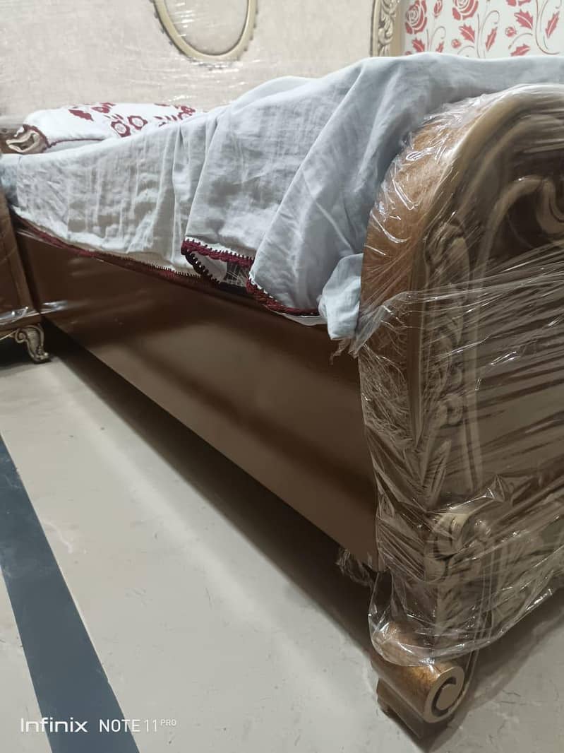 bed two site table 6