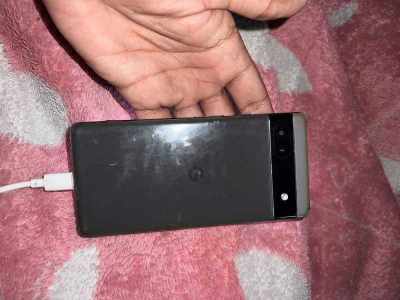 Pixel 6a 4