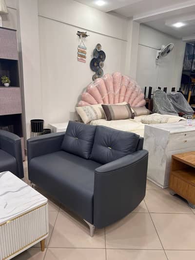 Sofa Set//6 Seater Sofa//Branded Soda Set//Wooden Sofa// Office Sofa