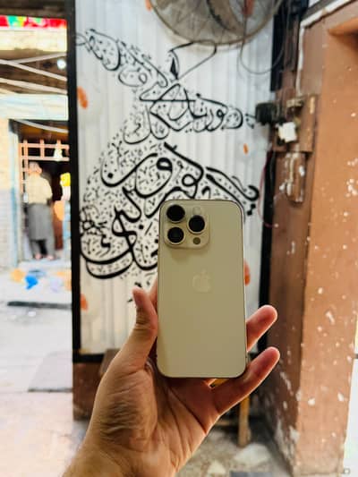 iphone 14 Pro 256GB Non PTA Dual Physical Sim 90 Health Waterpack