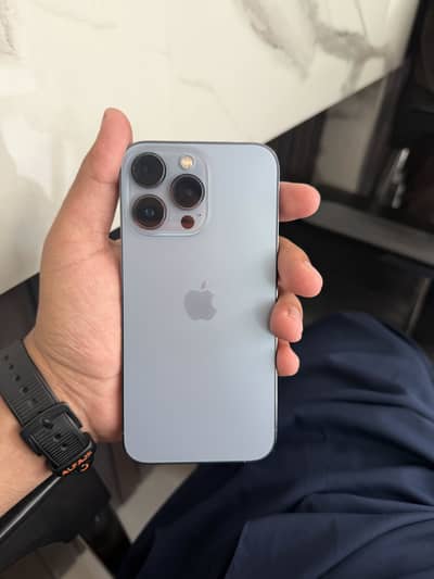 IPhone 13 Pro sirea blue