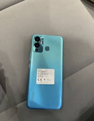 Bilkol new phone ha. Bohaat kaam use hoa ha.