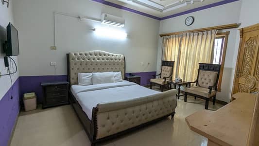 FOR RENT 40x80 Triple Storey Fully Furnished 15 Beds with Solar Panel I_8/4