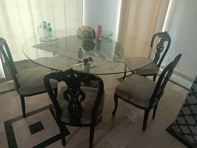 dinning table with 8 chairs