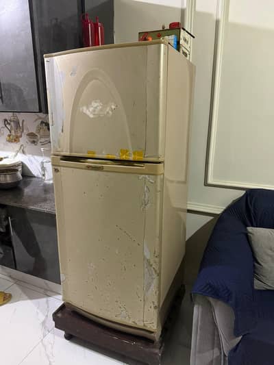 Perfectly Working full size Fridge Refrigerator
