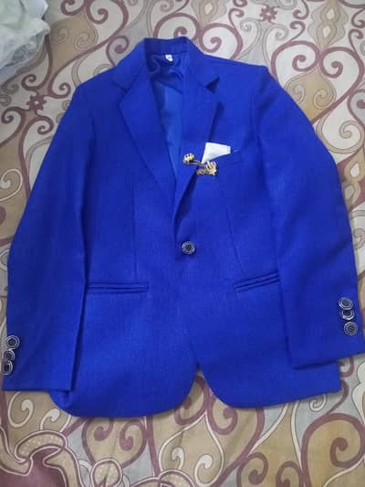 selling 3 piece suit