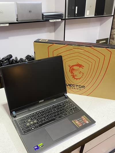 MSI Vector 16 HX, Ultra 7 255HX, RTX 5070ti