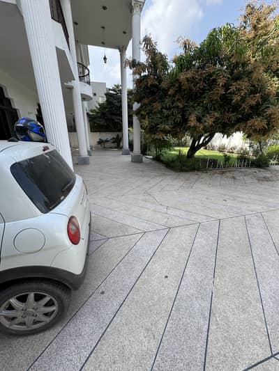 1 Kanal Upper Portion With 2 Huge BedRooms Near Main Canal Road