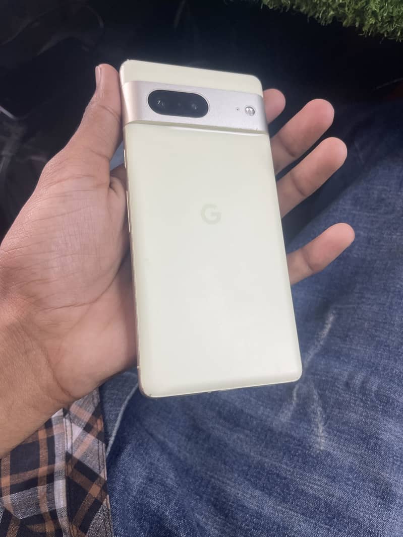 Pixel 7 0