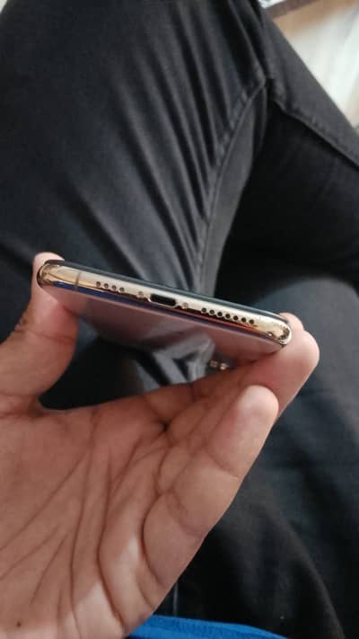 I phone Xsmax pta approved for sale 64gb pta approved