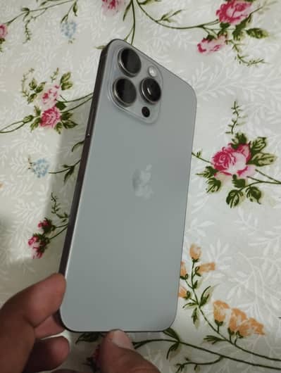 iPhone 15 pro max 256