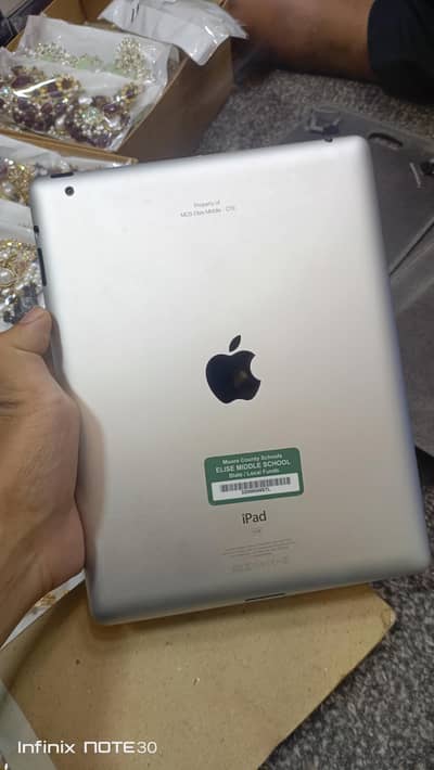 I PAD 2 2nd generation 16 GB