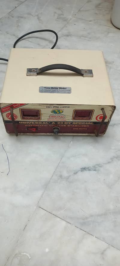 Automatic Stablizer Universal Copper 100% 2000 watts