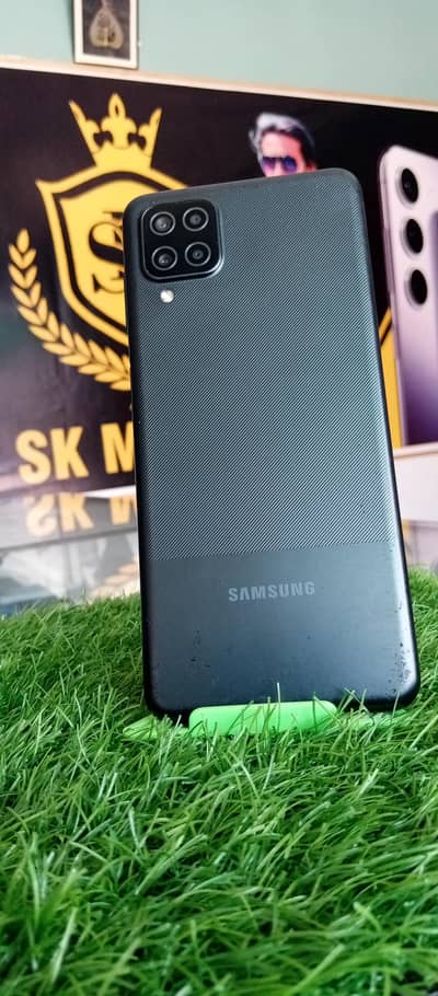 samsung a12 4gb 64gb  fnf 15k  contct me 03028367967 &03709357341
