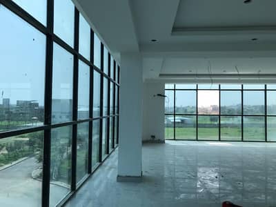 Ready to Move 1825 sqft Space Available For Rent Total : 3650-SQF 2nd and 3rd floor Rent:180/SQF Location: Civic Center Gulberg Green