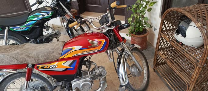 Honda CD 70 2025