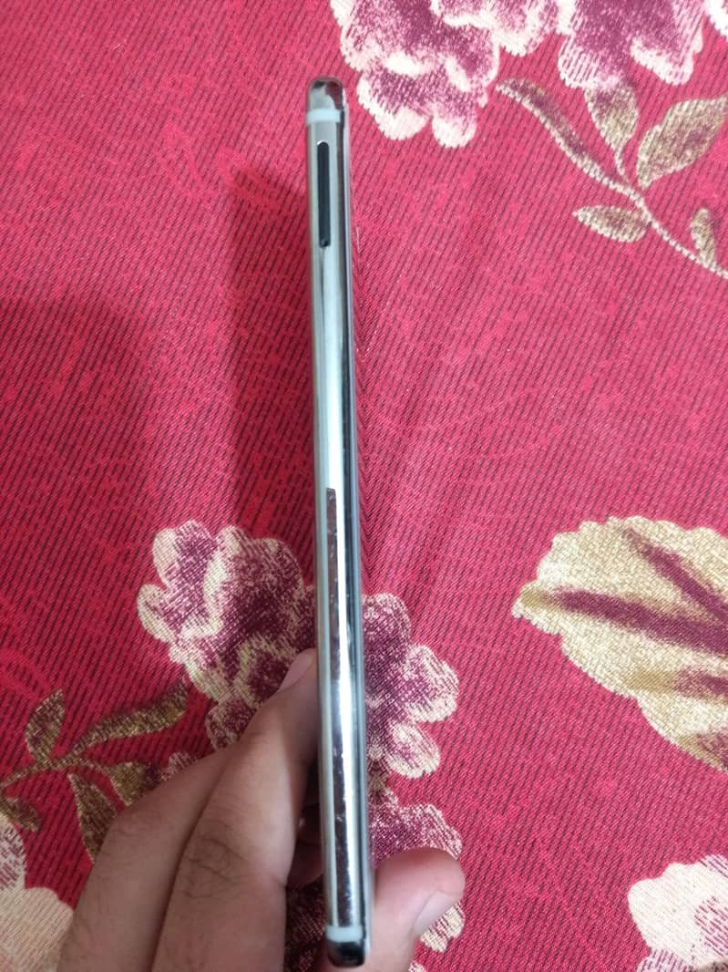 Huawei Nova 2 plus 3