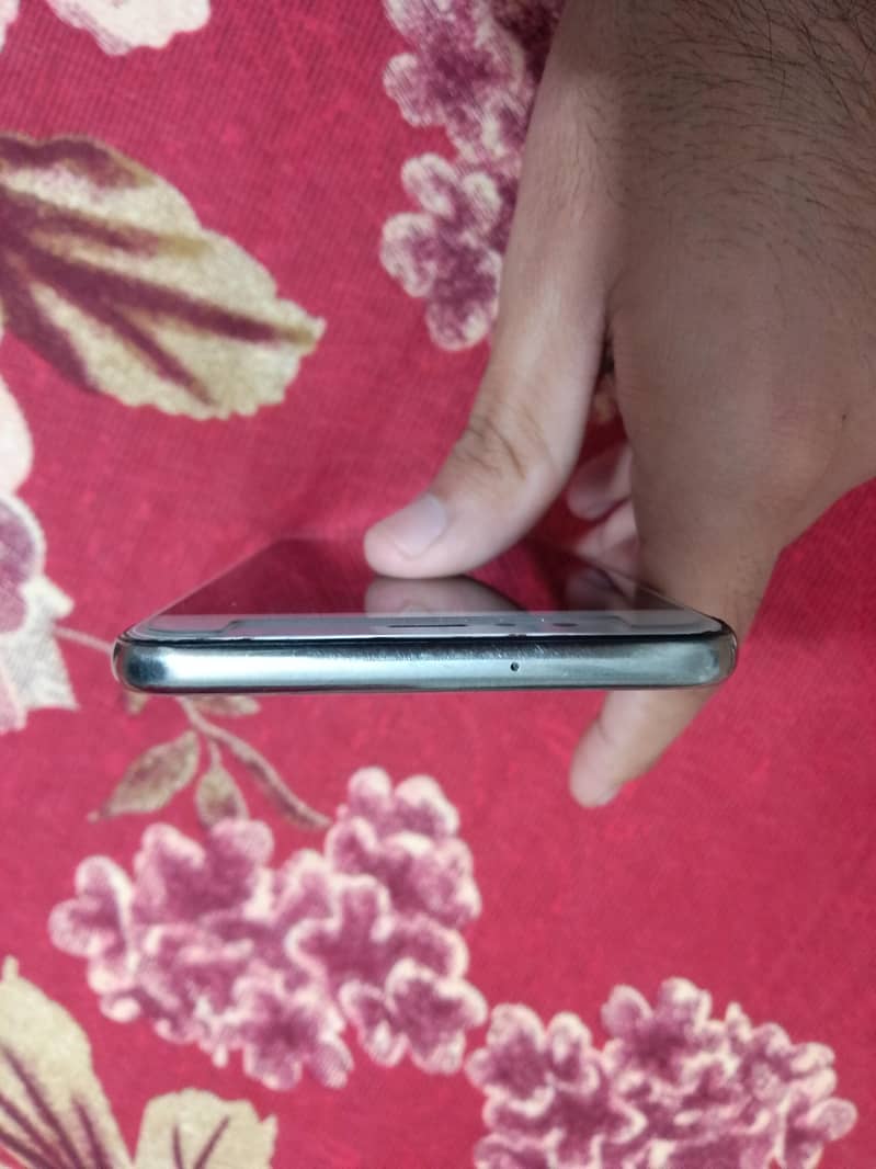 Huawei Nova 2 plus 6