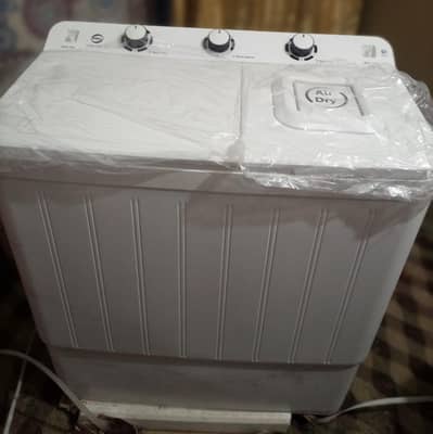 SEMI AUTOMATIC TWIN TUB MACHINE SALE