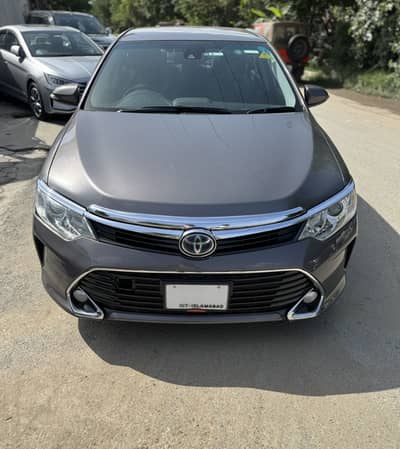 toyota camry model 2015