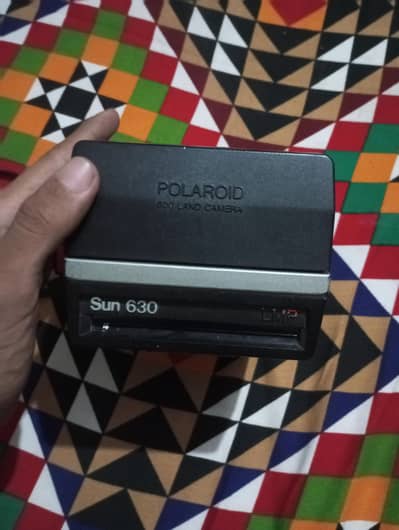 antique camera fresh piece