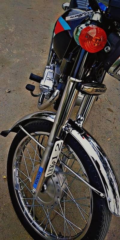 Honda 125 CG complete file 2006 model Lahore number