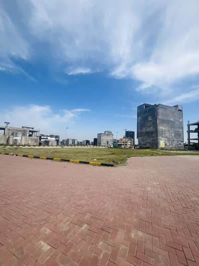 5 Marla Commercial Plot For Sale Mumtaz City, urgent Sale