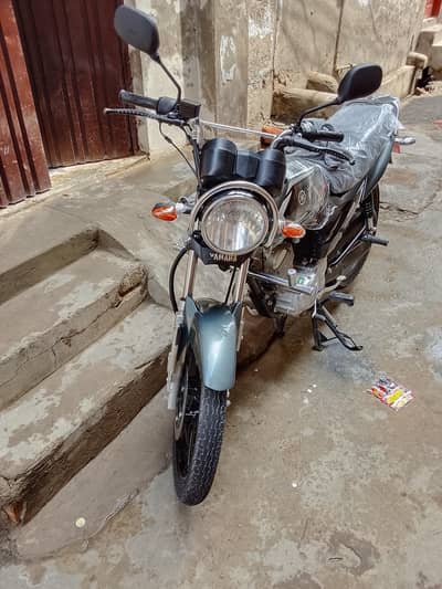 yamaha yb125z dx 2025 model