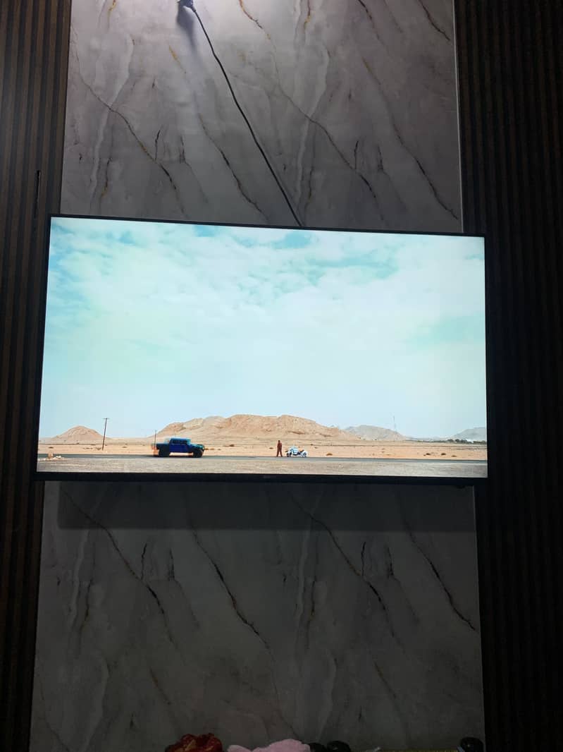 Multynet 60”Inch Android LED 2