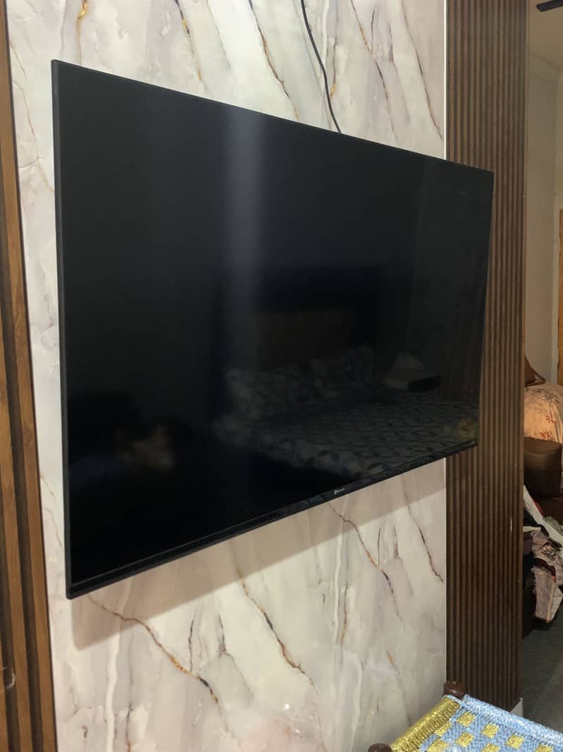 Multynet 60”Inch Android LED 3