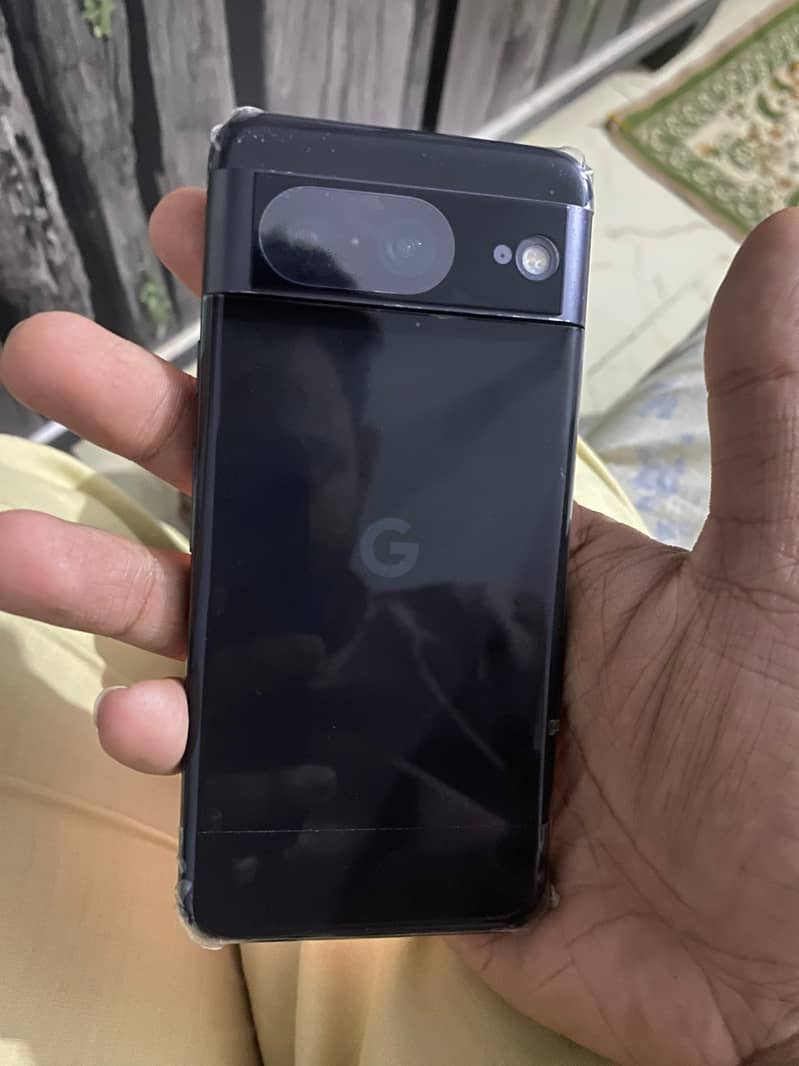 Google Pixel 8 1